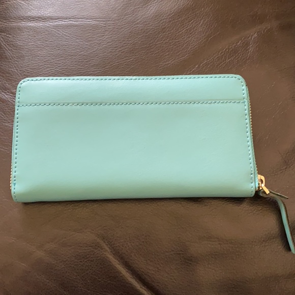 Brand New Kate Spade Wallet - Picture 2 of 6